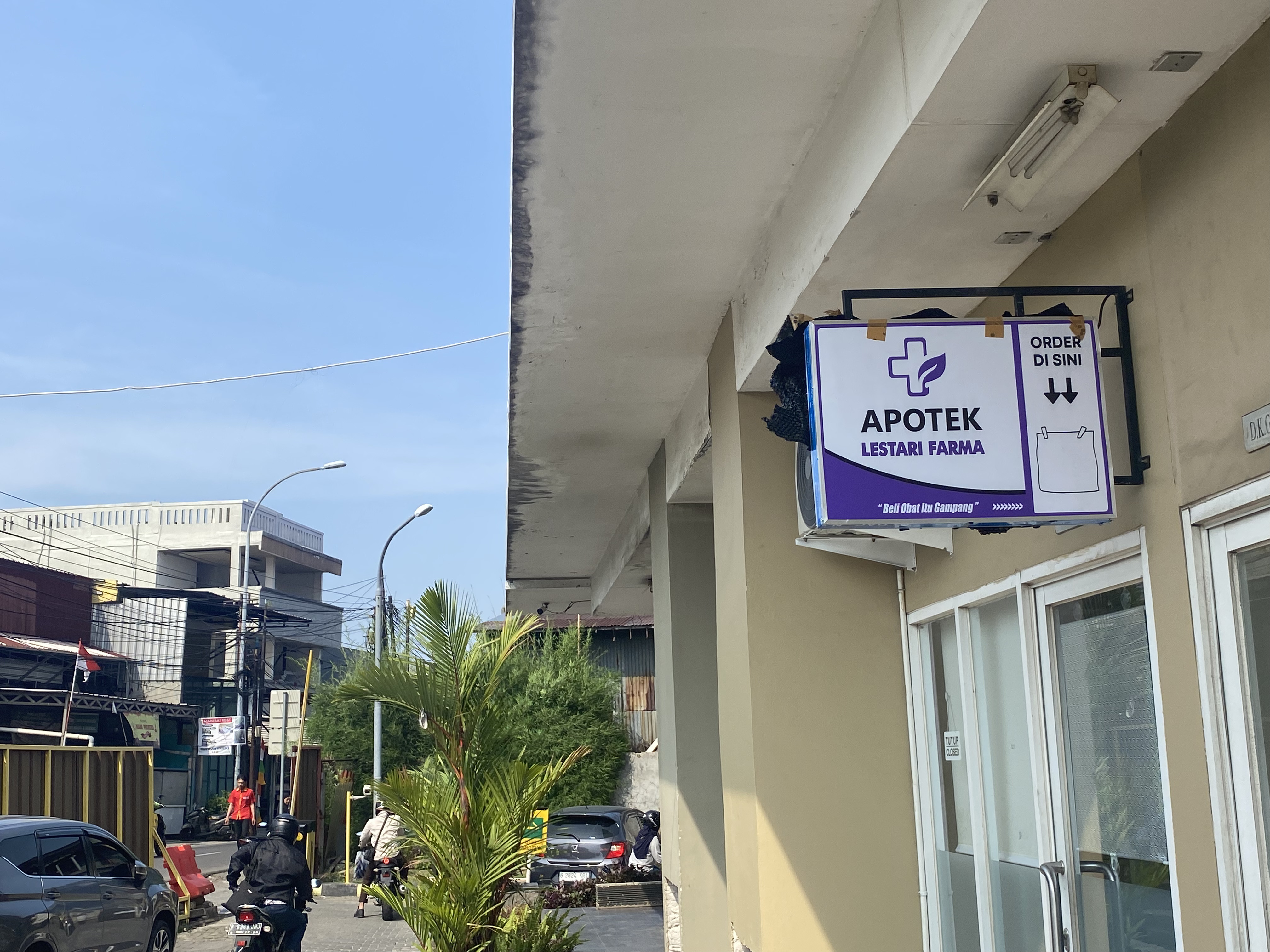 Box of Cetirizine 10 mg allergy relief medicine